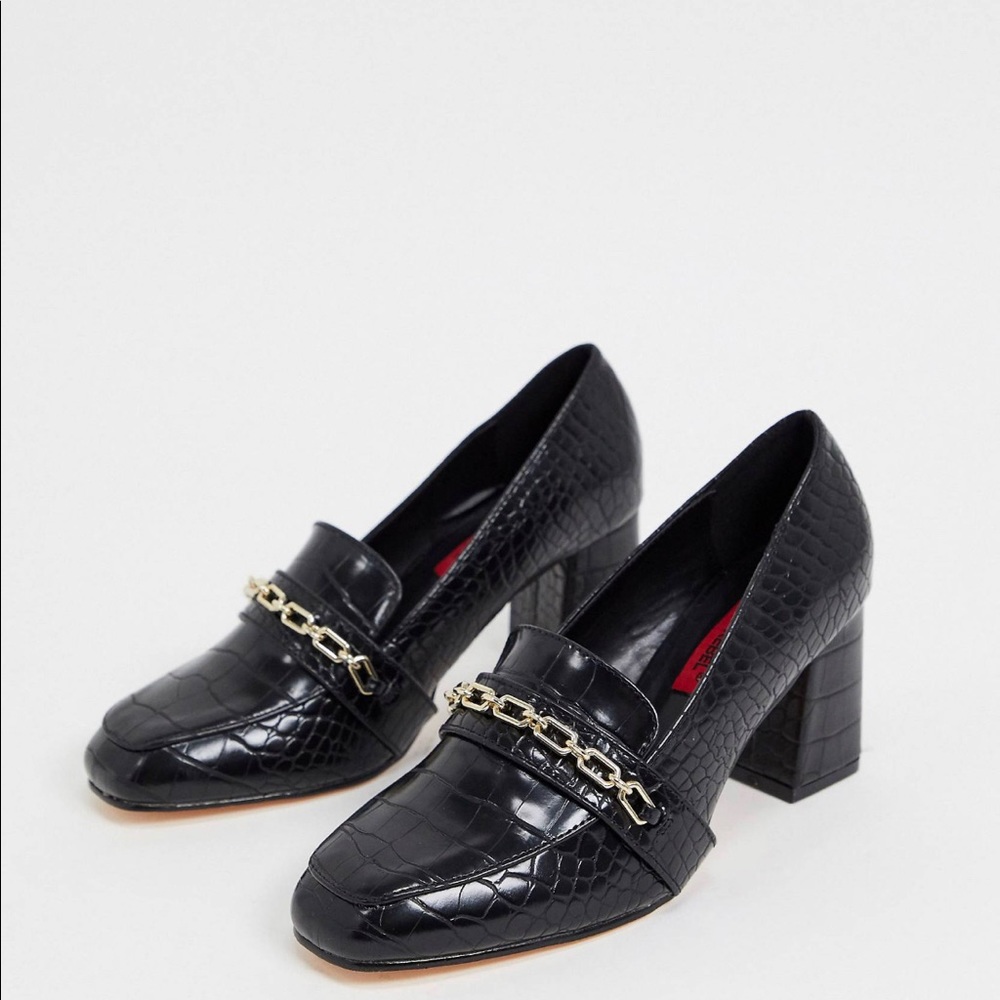 Black Croc Heeled Loafers with Chain